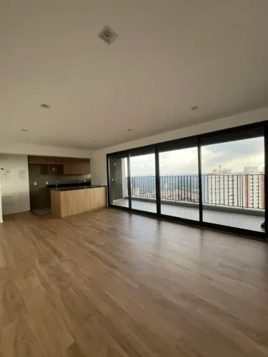 Imóvel para venda possui 107 metros quadrados com 2 quartos em Jardim Vera Cruz - São Paul