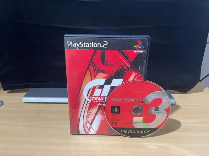 Gran Turismo 3 modelo japonês em excelente estado