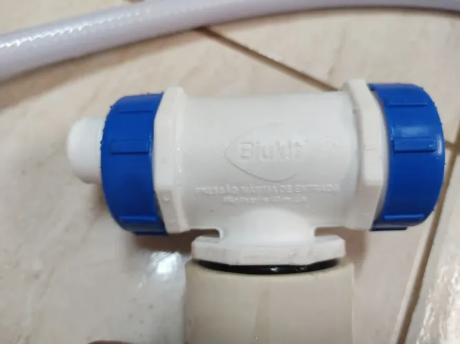 Válvula de pressão caixa d'água Blukit