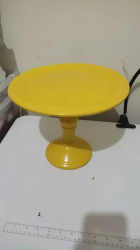 Boleira cerâmica amarela