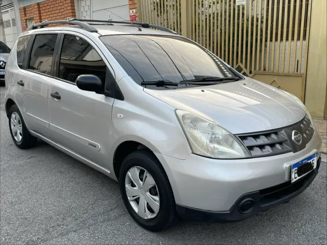 Nissan Livina 1.6 16V Flex Fuel 5P 2011