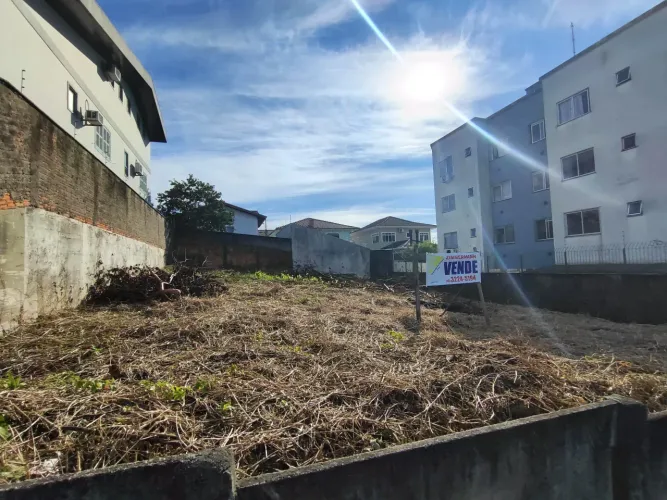 Terreno a venda no Bairro Picadas do Sul