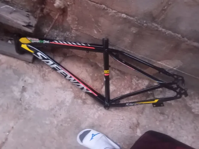 Quadro 29 pra hj só 70$