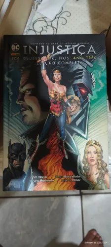 Injustice ano 3
