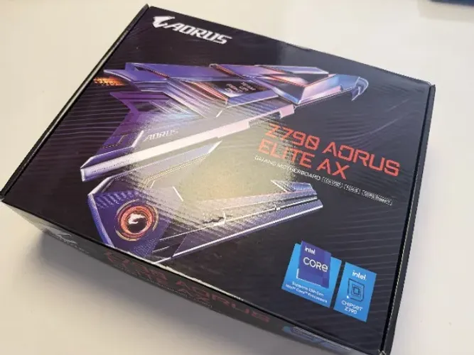 GIGABYTE AORUS ELITE Z790 AX