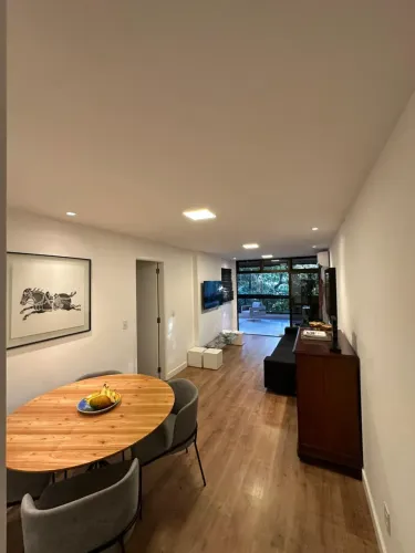 Apartamento para aluguel tem 110 metros quadrados com 3 quartos