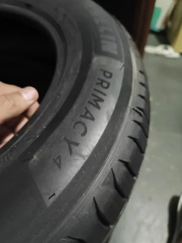 4 Pneus Michelin Primacy 195/65/15 zerados , 2.200,00