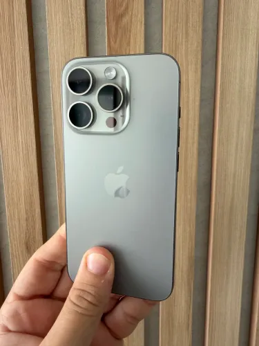 iPhone 15 Pro 256gb Titânio Natural 