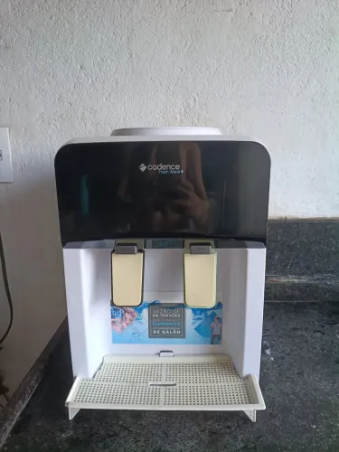 Vende se bebedouro 