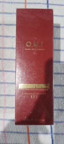 Este produto é a Loção Hidratante Desodorante Corporal O.U.i Élégance Royale 115