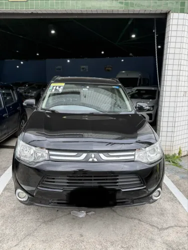 Mitsubishi Outlander 2.0 16V 160cv Aut. 2014