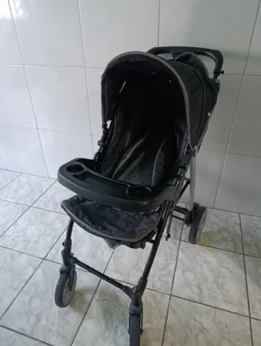Carrinho de Bebê Burigotto