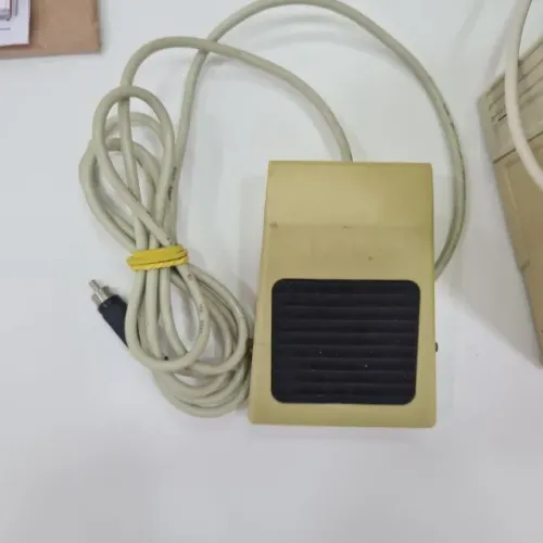 VENDO LASER ODONTOLÓGICO KONDENTECH BRIGHTNESS - PARA PEÇAS OU RECUPERAÇÃO