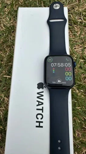 APPLE WATCH SÉRIE 6 com 15 pulseiras