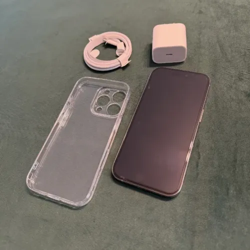 iPhone 16 Pro 128gb (90% de bateria)
