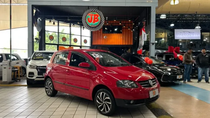 Volkswagen Fox City 1.0mi/ 1.0mi Total Flex 8V 3P 2006