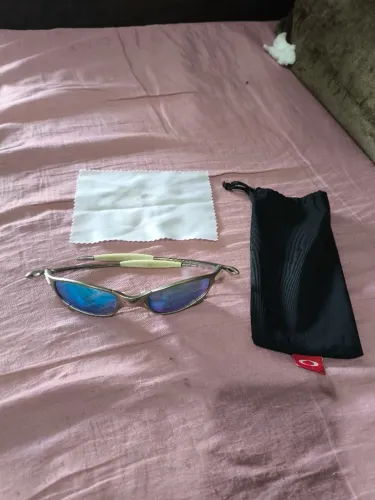 Oakley Juliet - primeira linha 