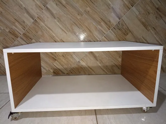 MINI RACK/ MESA DE CENTRO.