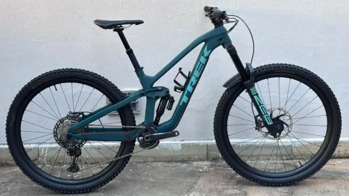 TREK SLASH 9.8 XT - 2024 - TAMANHO S