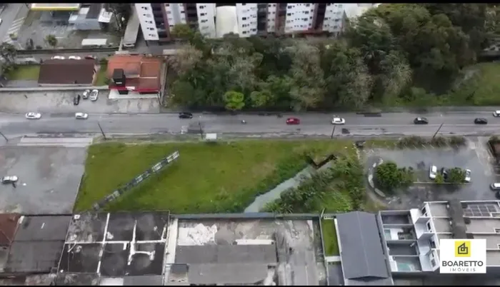 Terreno para Locação no saguaçú...
