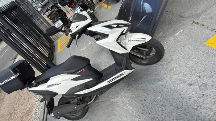 Vendo moto Honda elite 125 