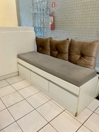 Sofá 100% mdf
