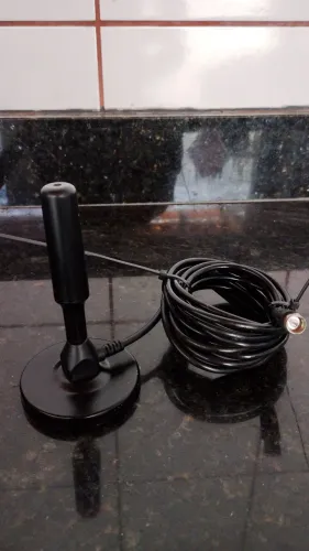 Antena de tv digital com cabo de 3,5 MT .