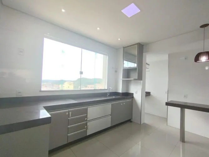 Ótimo apartamento no Veredas em Itaúna!
