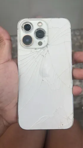 IPHONE 13 Pro (Leia a descrição )