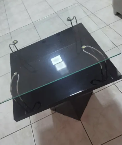 Mesa de canto decorativa