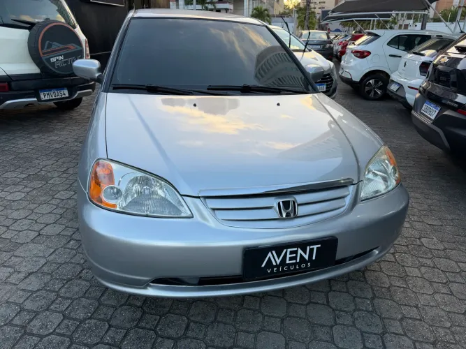 Honda Civic Sedan LX 1.7 16V 115cv Mec. 4P 2003