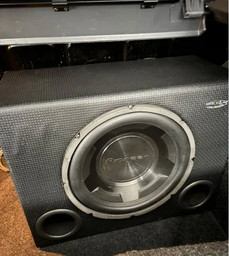 Caixa selada Pioneer 12' + Módulo Taramps 1200