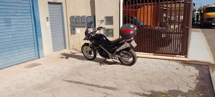 Moto em excelente estado!