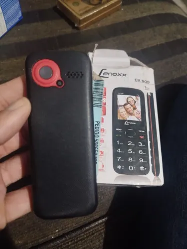 Celular Lenoxx nostálgico