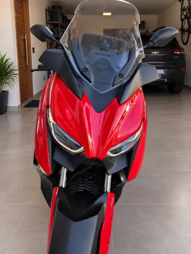 SCOOTER YAMAHA X MAX 250
