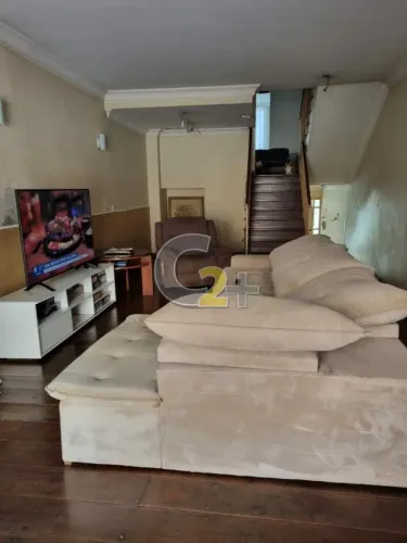 Casa á venda na Vila Mascote, 5 quartos, 3 suítes, 4 vagas de garagem.