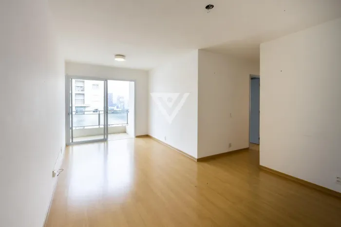 Apartamento a venda com 3 dormitórios na Vila Madalena