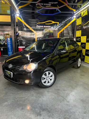 Volkswagen Polo Sed. Comfort. 1.6 MI Tot. Flex 8V 2012