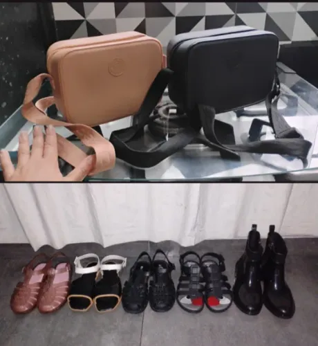 LOTE FEMININO TAM. 36 - MELISSA, PETITE JOLIE E MOLECA - 7 PEÇAS - ACEITO CARTÃO