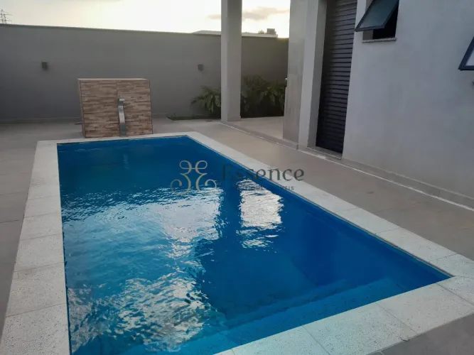 Casa para venda ou locação no Condomínio Bella Vittá em Caçapava/SP.