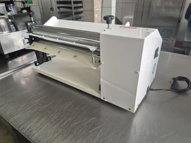 Cilindro para Massa Industrial Usado
