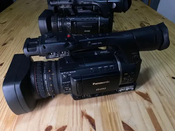 PANASONIC HPX260 - Filmadora Profissional SDI