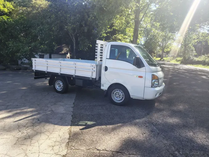Hr 2.5 Diesel Muito inteira Revisada .