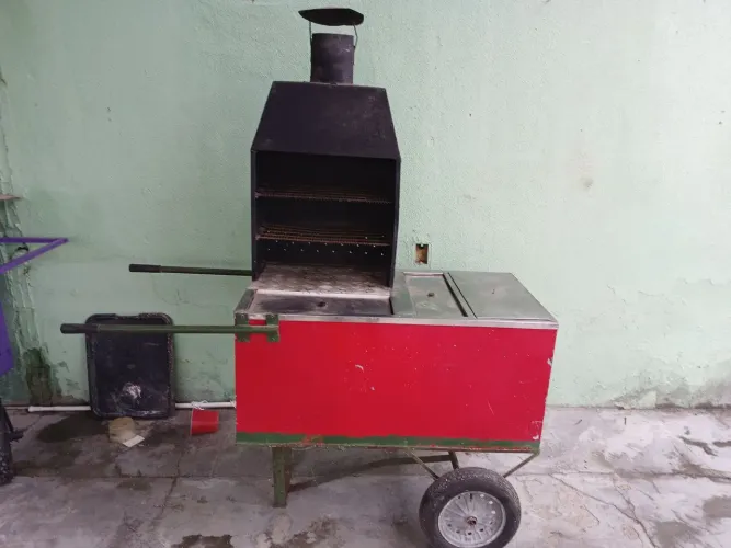 Carrinho de churrasco