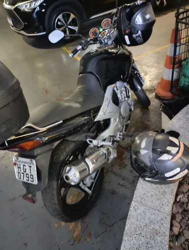 Vendo moto Fazer 2008 