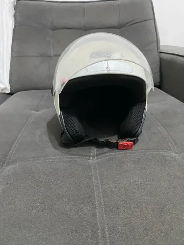 *OPORTUNIDADE - Capacete New Liberty N°60*