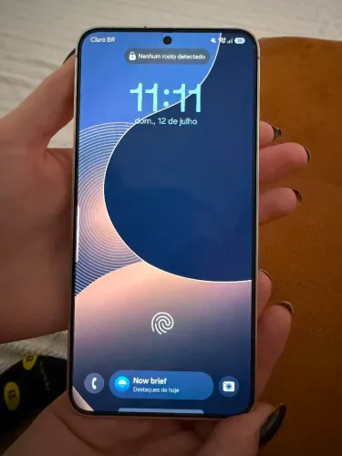 Samsung 24 + 256GB Cinza - Usado (11 meses)
