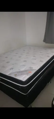 Cama box casal Ortobom, cama box solteiro em perfeito estado