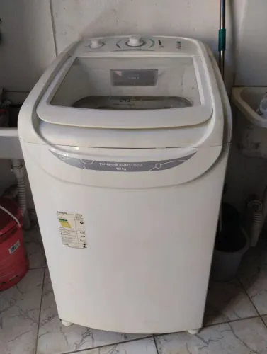 Máquina de Lavar Eletrolux 10kg ? Para CONSERTO ou PEÇAS ? R$ 300