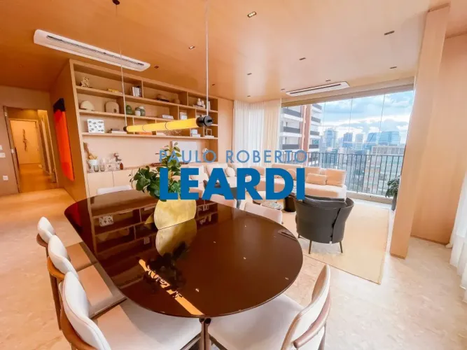 APARTAMENTO - ITAIM BIBI - SP
